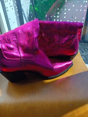 Hot Pink Western Boots Size 38